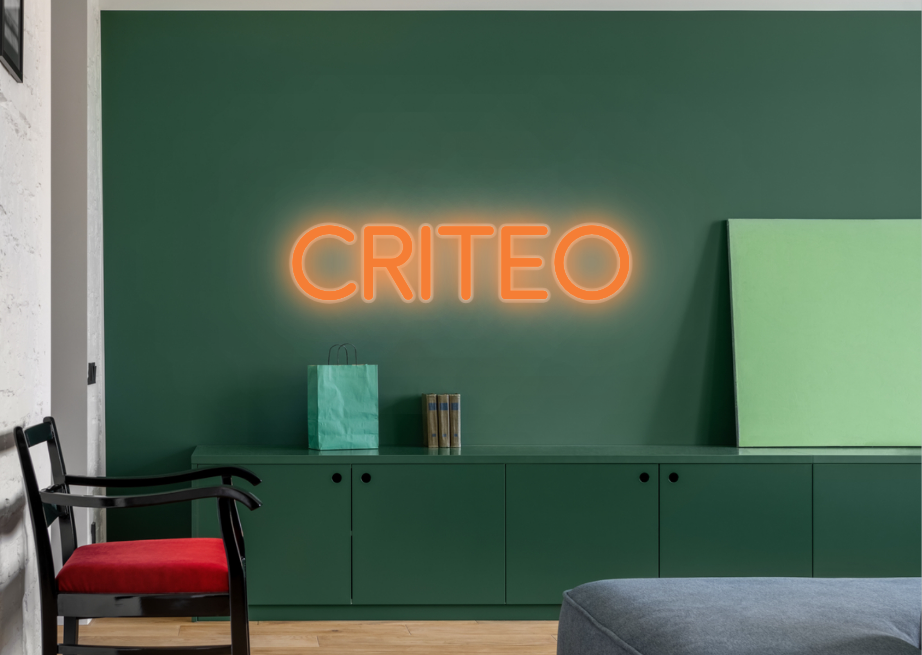 CUSTOM SIGN: CRITEO